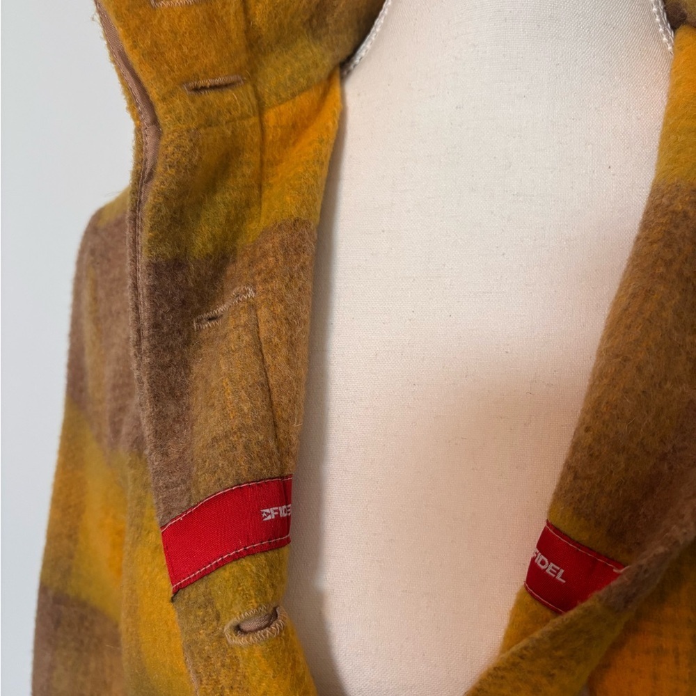 Vintage Plaid Yellow and Brown Women's Coat - Picture 9 of 16